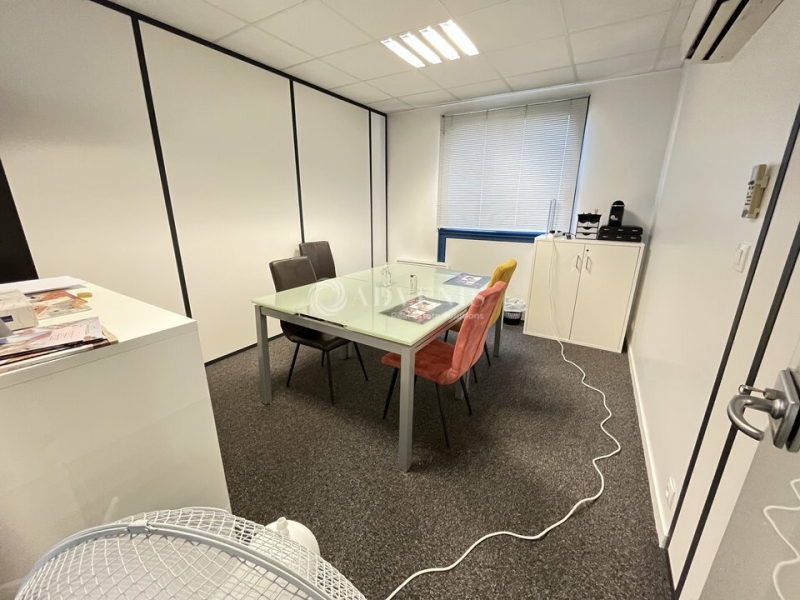 Vente Investisseur Activités Entrepôts CROISSY BEAUBOURG (77183) - Photo 6