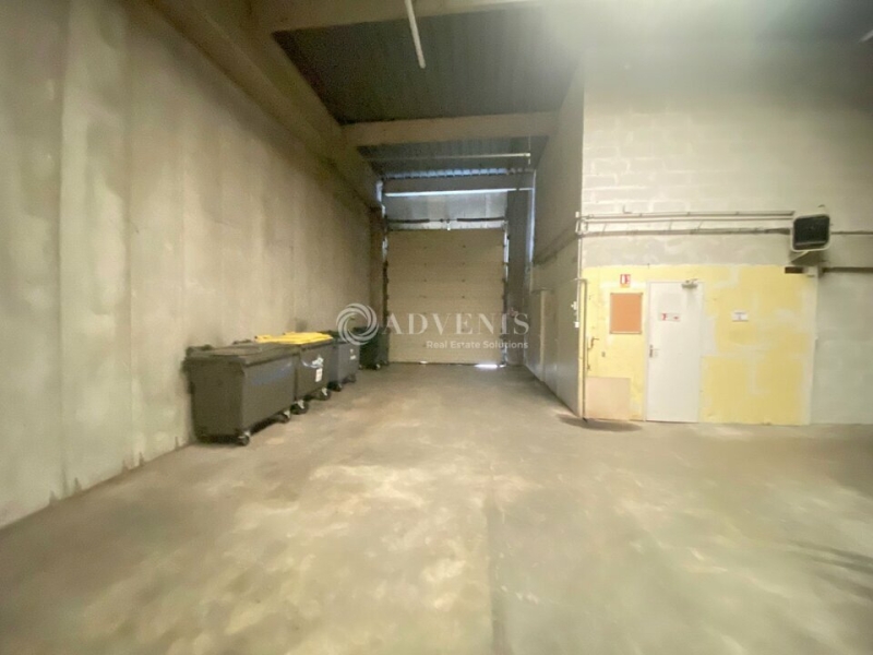 Location Activités Entrepôts ROISSY EN BRIE (77680) - Photo 3