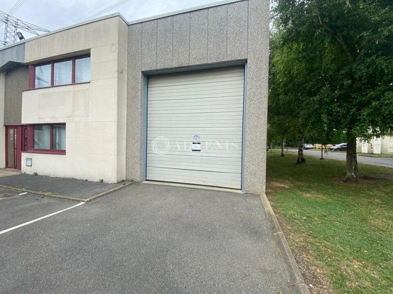 Location Activités Entrepôts ROISSY EN BRIE (77680) - Photo 9