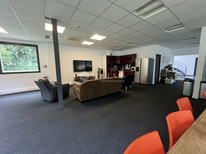 Location Activités Entrepôts CROISSY BEAUBOURG (77183) - Photo 13