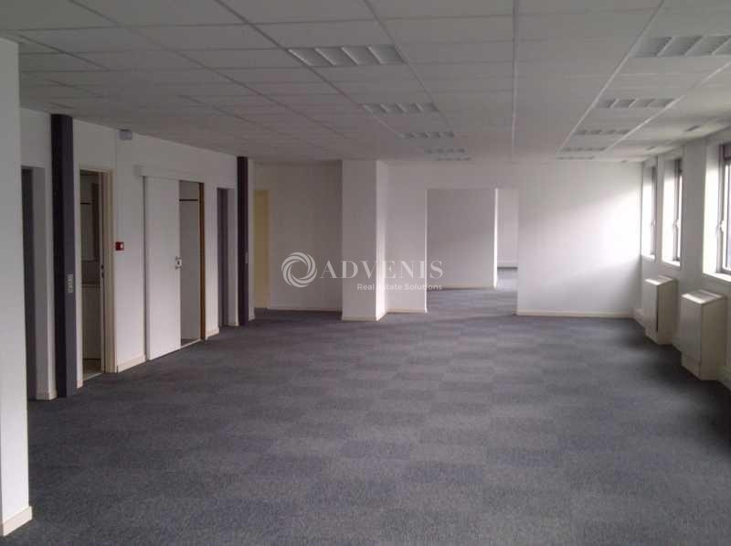 Location Bureaux NOISY LE GRAND (93160) - Photo 2