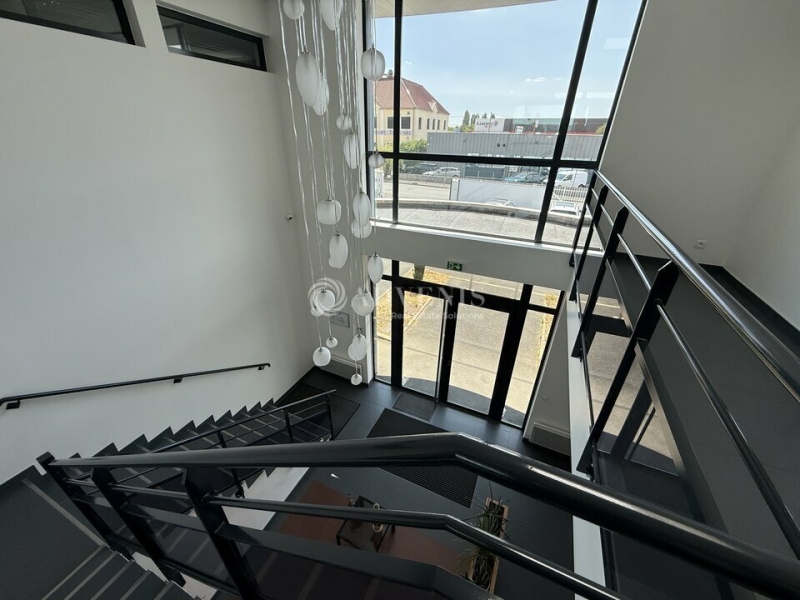 Location Bureaux SERVON (77170) - Photo 7