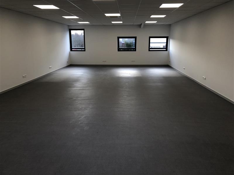 Vente Investisseur Bureaux BUSSY SAINT GEORGES (77600) - Photo 1