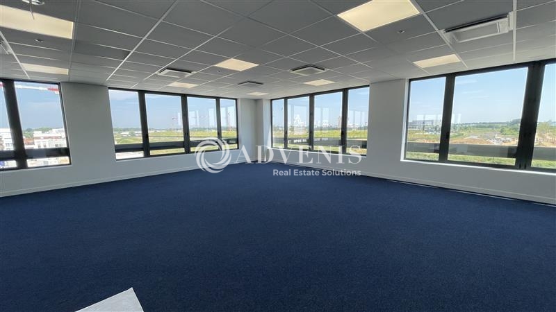 Vente Utilisateur Bureaux CHESSY (77700) - Photo 3