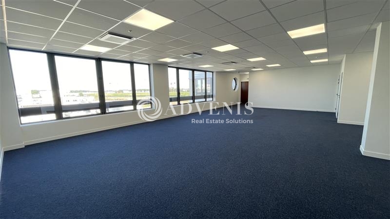 Vente Utilisateur Bureaux CHESSY (77700) - Photo 1