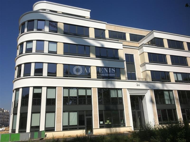 Location Bureaux CHESSY (77700) - Photo 1