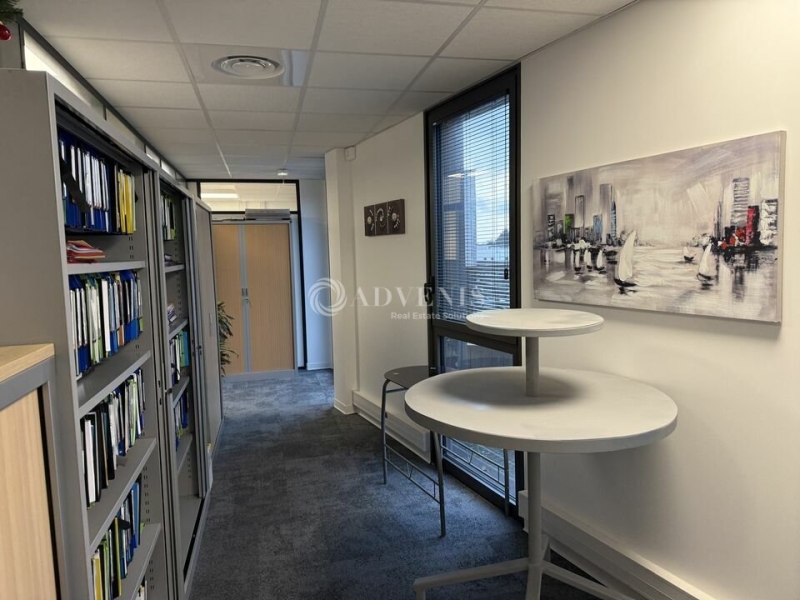 Vente Investisseur Bureaux SERRIS (77700) - Photo 5