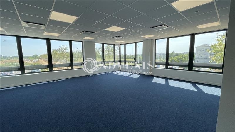 Location Bureaux CHESSY (77700) - Photo 10