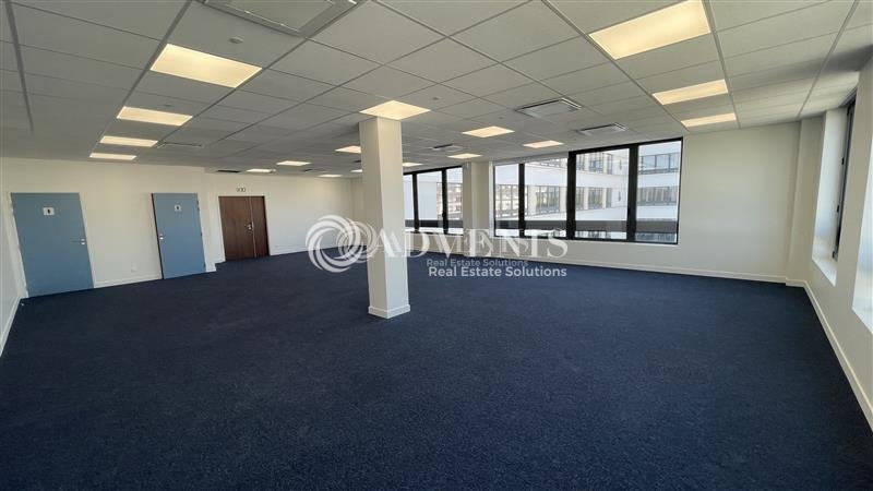 Location Bureaux CHESSY (77700) - Photo 8