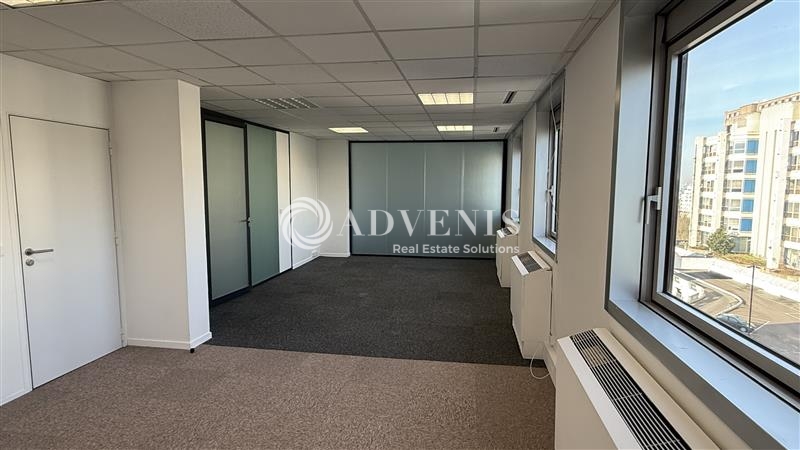 Location Bureaux NOISY LE GRAND (93160) - Photo 6