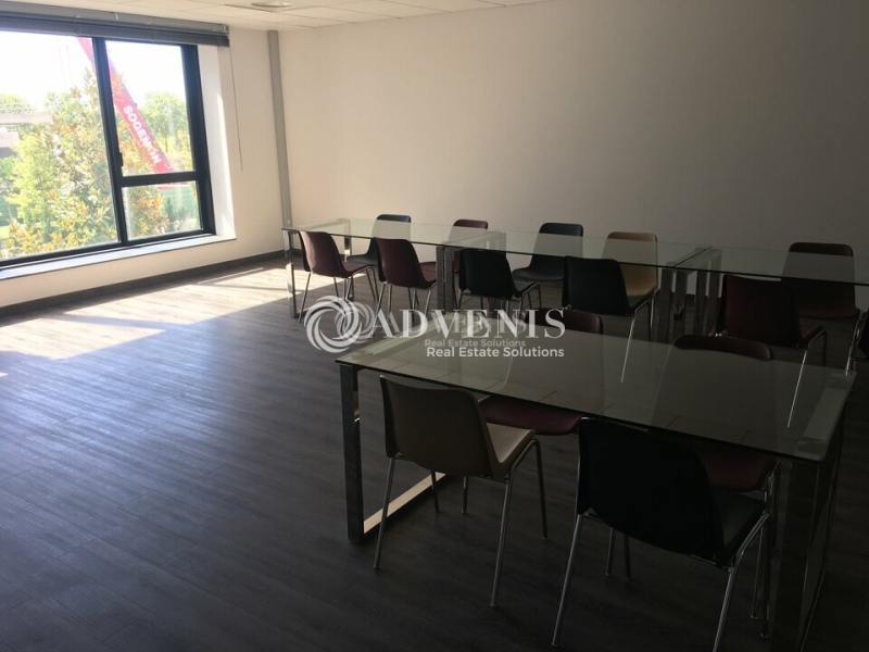 Location Bureaux JOSSIGNY (77600) - Photo 2