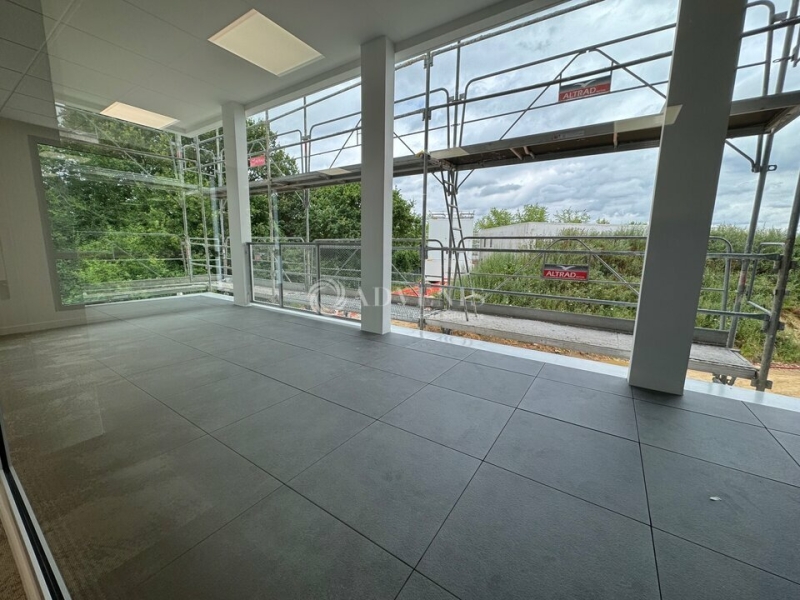 Vente Investisseur Bureaux SERRIS (77700) - Photo 9