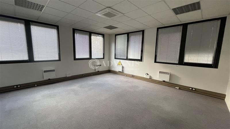 Location Bureaux CROISSY BEAUBOURG (77183) - Photo 3