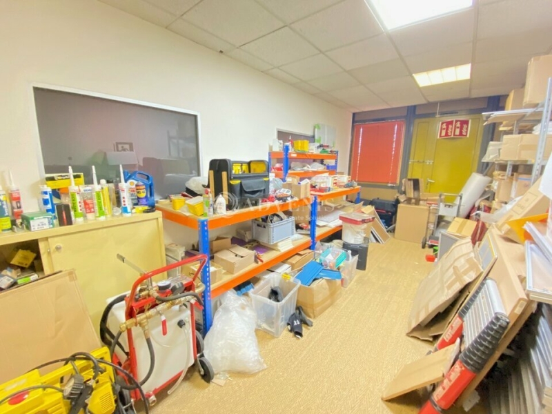 Vente Investisseur Bureaux CROISSY BEAUBOURG (77183) - Photo 3