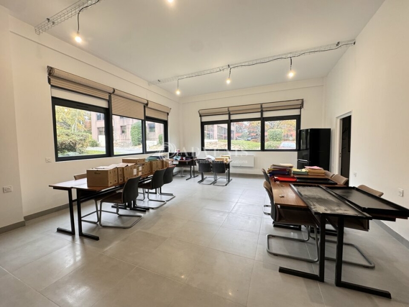 Location Bureaux CHAMPS SUR MARNE (77420) - Photo 11