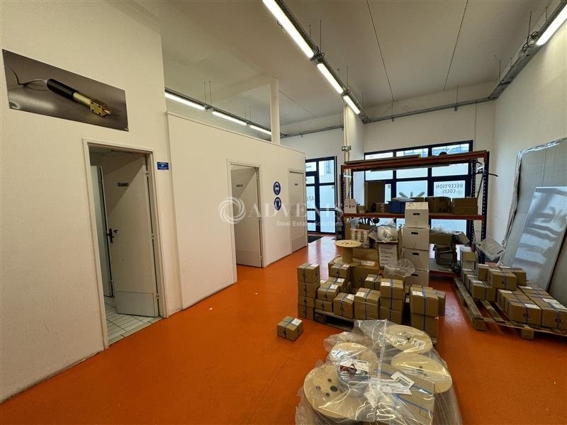Vente Investisseur Activités Entrepôts CROISSY BEAUBOURG (77183) - Photo 2