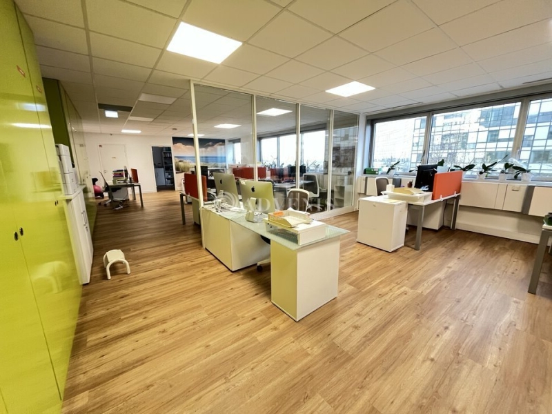Location Bureaux NOISY LE GRAND (93160) - Photo 9