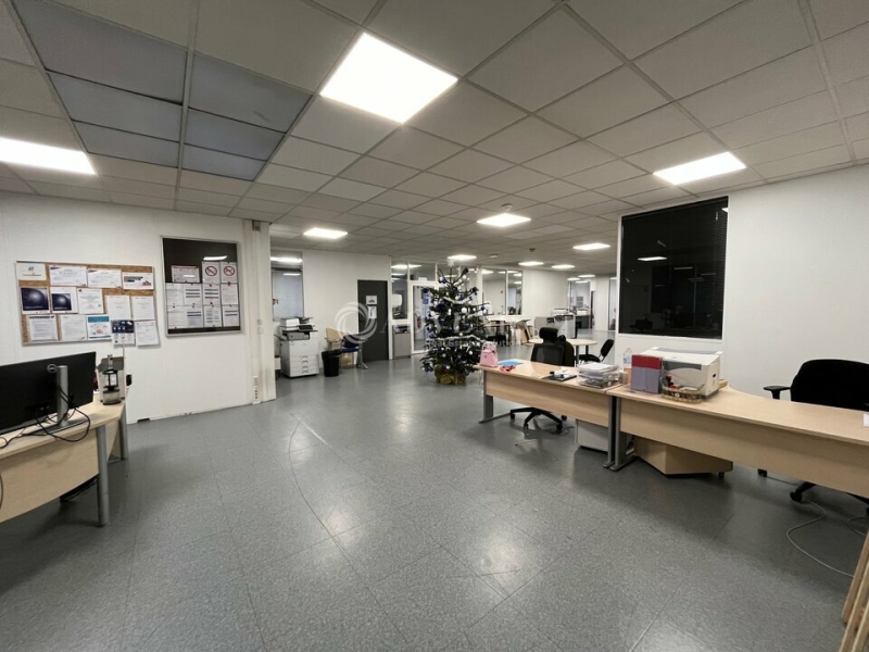 Location Bureaux LOGNES (77185) - Photo 5