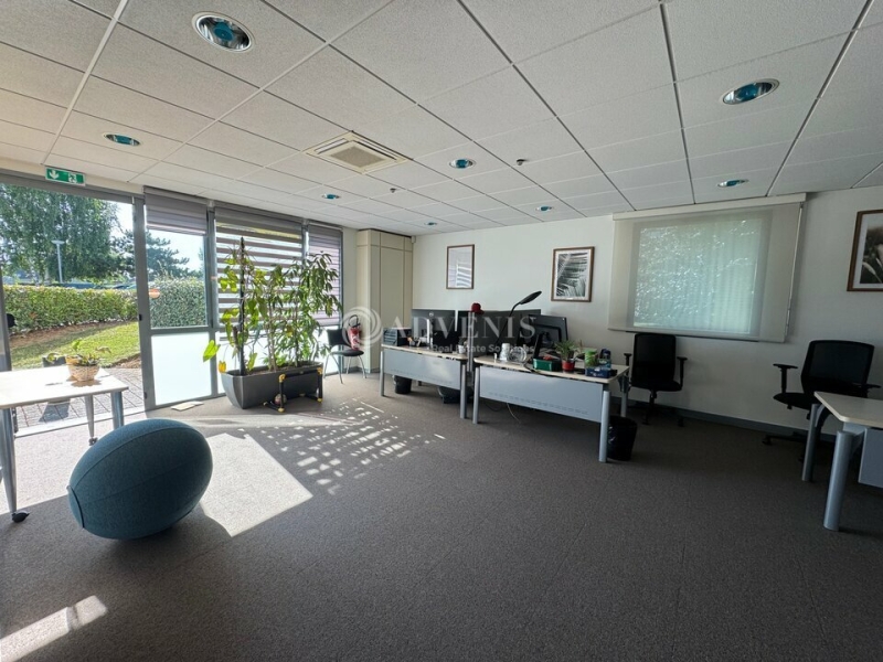 Vente Investisseur Bureaux MAGNY LE HONGRE (77700) - Photo 3