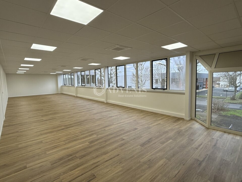 Location Activités Entrepôts SAINT THIBAULT DES VIGNES (77400) - Photo 3