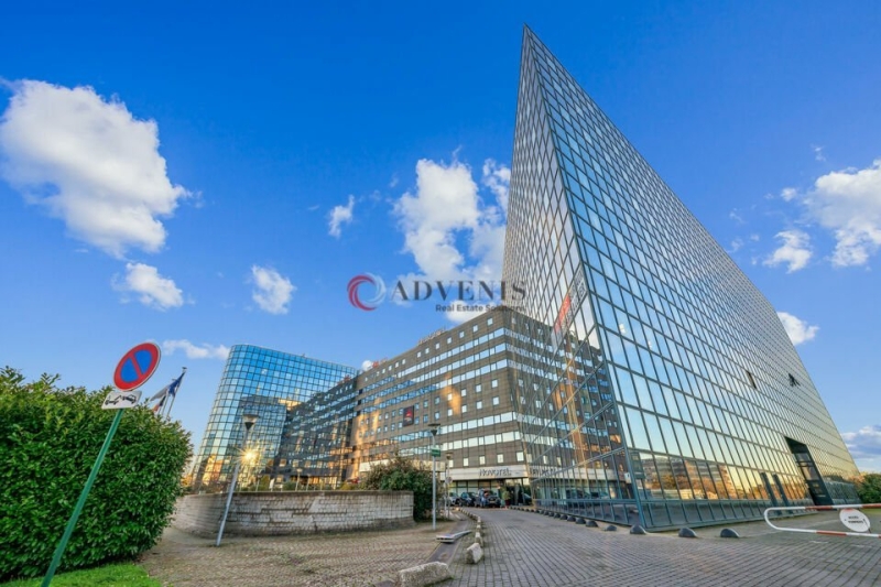 Location Bureaux NOISY LE GRAND (93160) - Photo 1