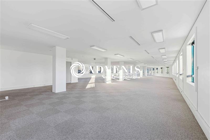 Location Bureaux NOISY LE GRAND (93160) - Photo 1