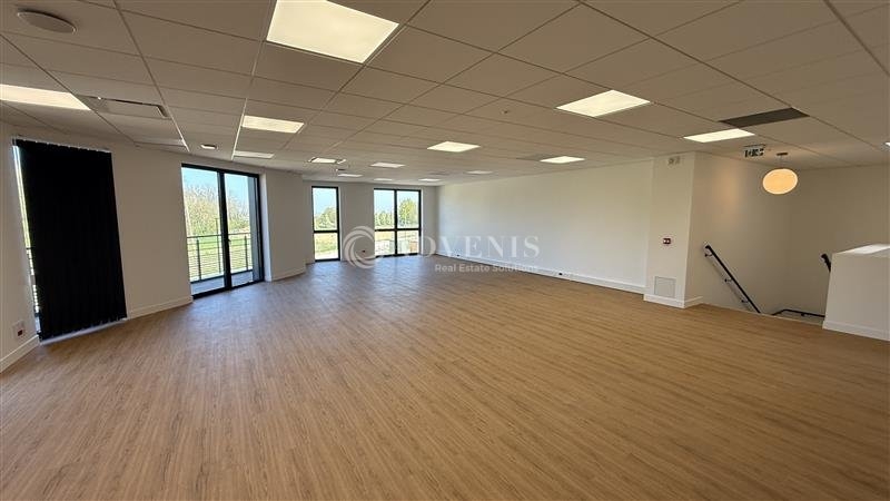 Location Activités Entrepôts COUPVRAY (77700) - Photo 10