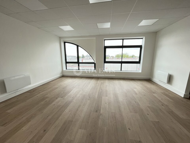 Location Bureaux PONTAULT COMBAULT (77340) - Photo 3