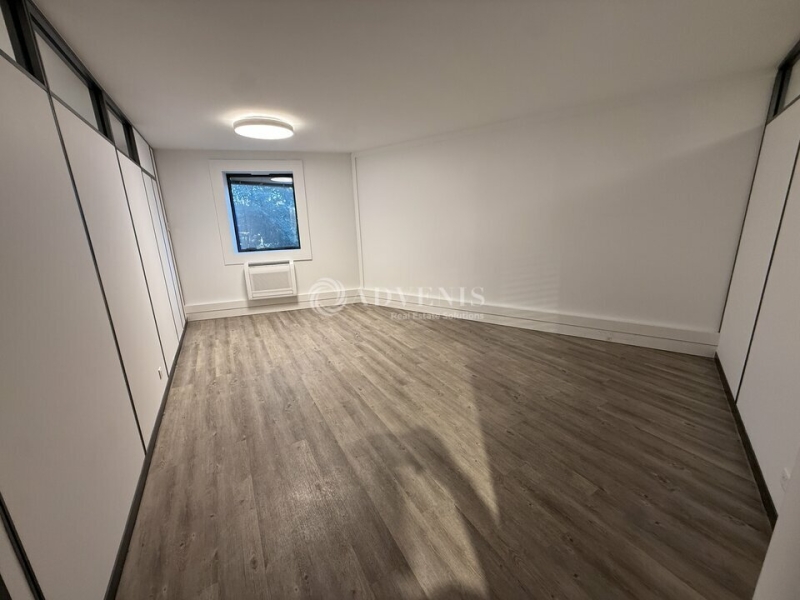 Location Bureaux CHAMPS SUR MARNE (77420) - Photo 11