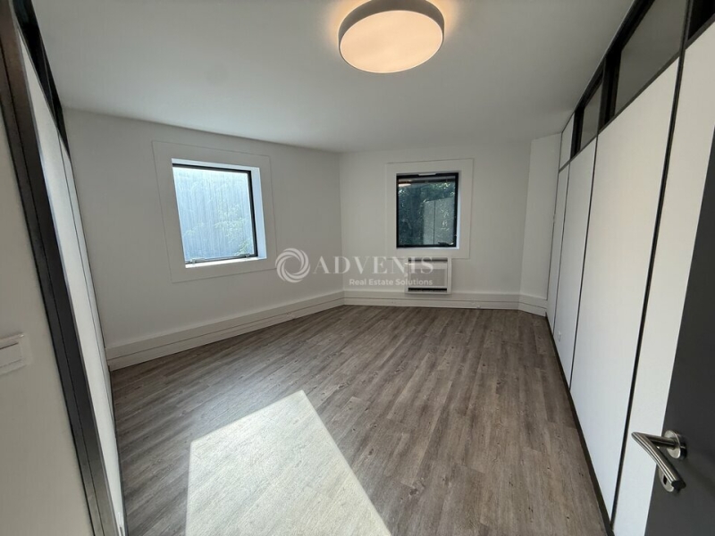 Location Bureaux CHAMPS SUR MARNE (77420) - Photo 7