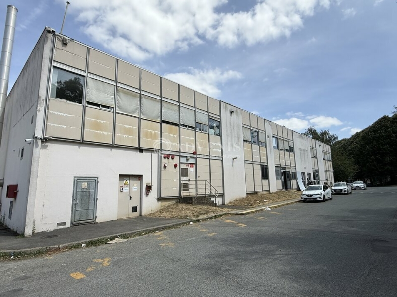 Location Entrepôts LOGNES (77185) - Photo 12