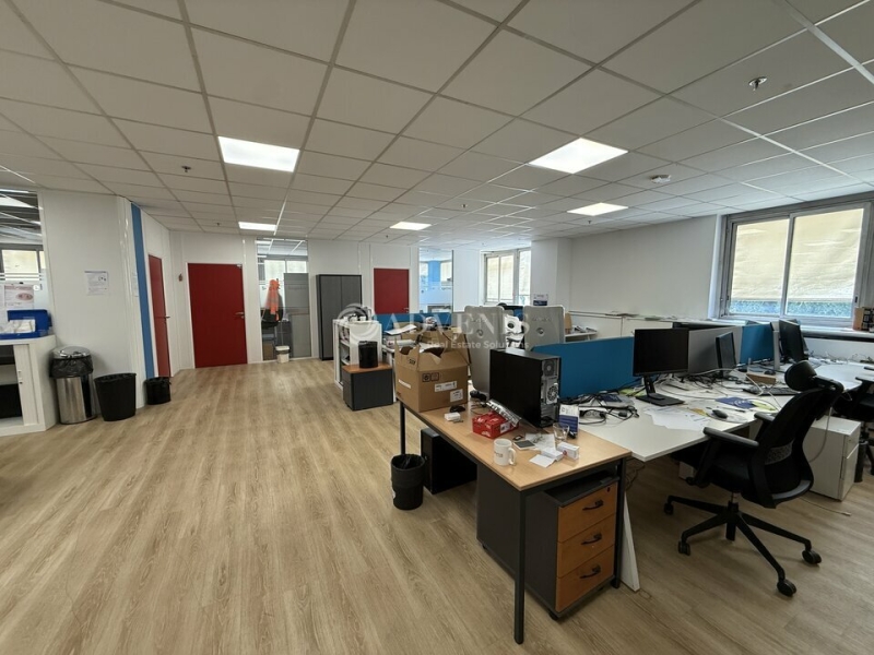 Location Entrepôts LOGNES (77185) - Photo 3