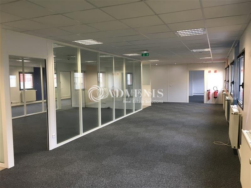 Location Bureaux TORCY (77200) - Photo 2