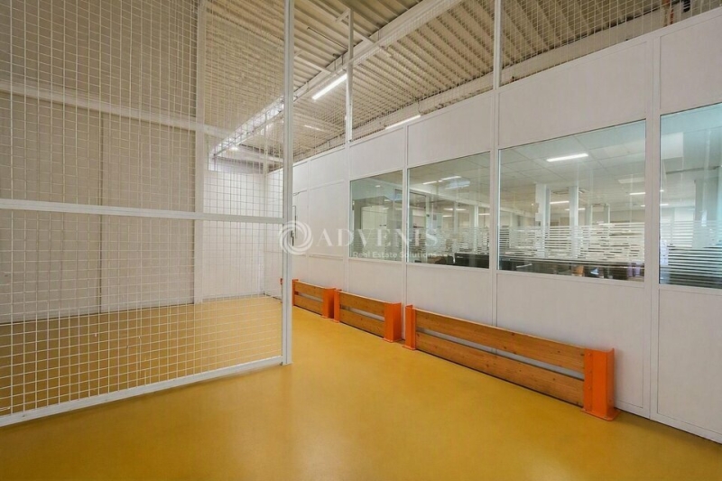 Location Activités Entrepôts ROISSY EN FRANCE (95700) - Photo 2