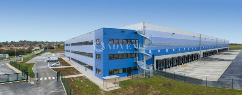 Location Entrepôts DAMMARTIN EN GOELE (77230) - Photo 1