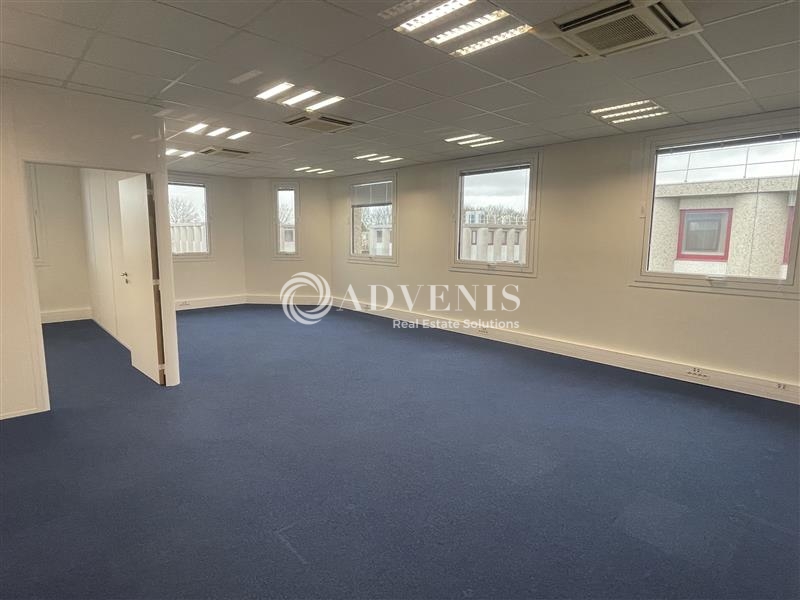 Location Bureaux TREMBLAY EN FRANCE (93290) - Photo 4