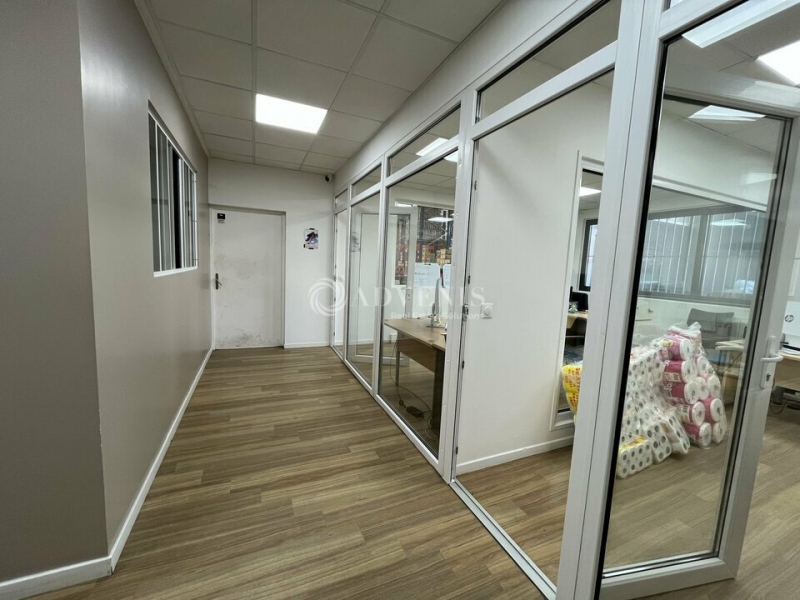 Location Activités Entrepôts GOUSSAINVILLE (95190) - Photo 6