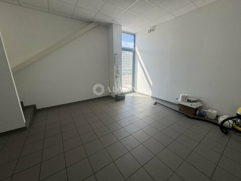 Location Activités Entrepôts GOUSSAINVILLE (95190) - Photo 5