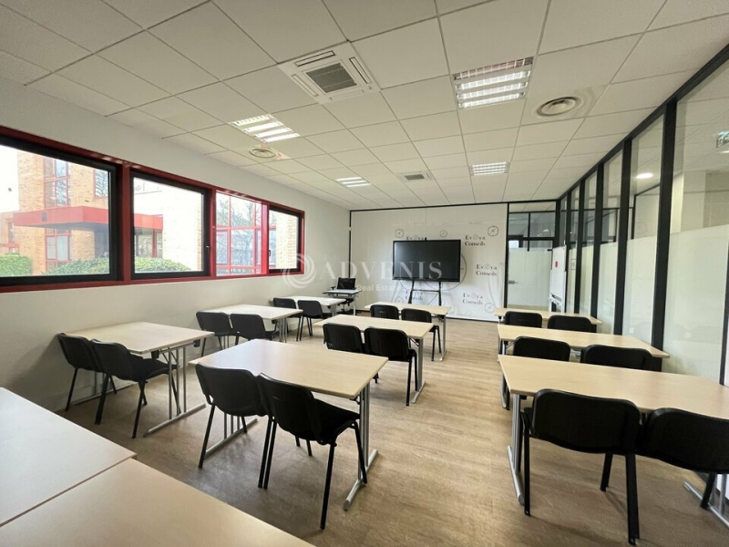 Location Bureaux et activités légères VILLEPINTE (93420) - Photo 5