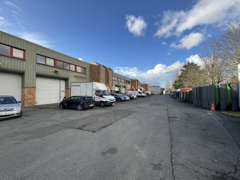 Location Activités Entrepôts LE BLANC MESNIL (93150) - Photo 9