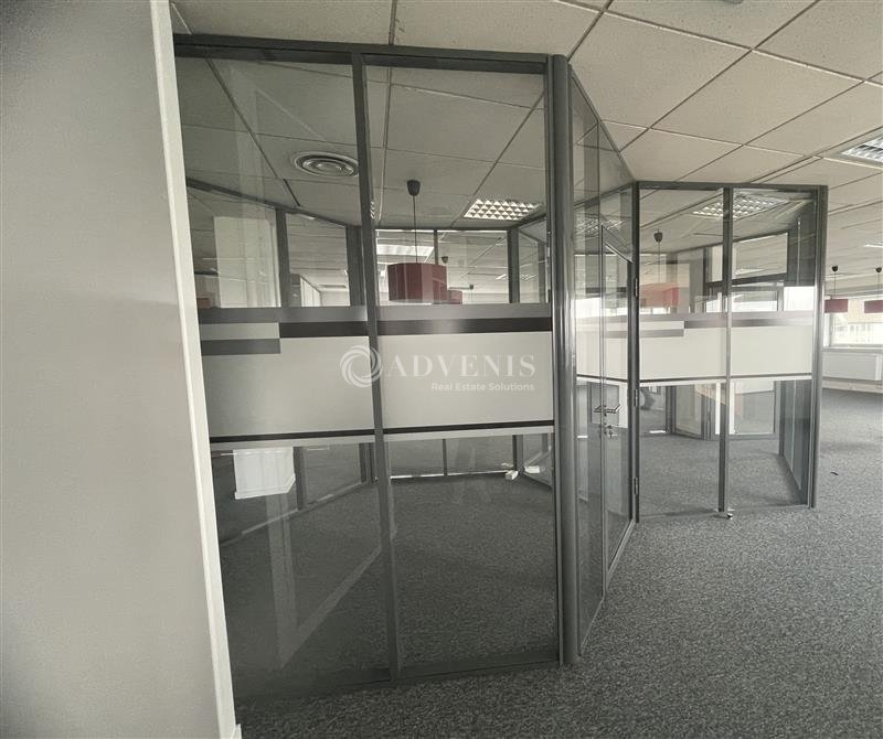 Location Bureaux TREMBLAY EN FRANCE (93290) - Photo 10