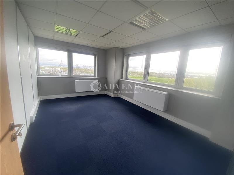 Location Bureaux TREMBLAY EN FRANCE (93290) - Photo 13