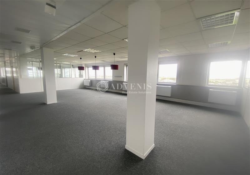 Location Bureaux TREMBLAY EN FRANCE (93290) - Photo 15