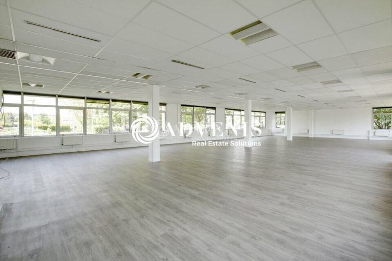 Location Bureaux ROISSY EN FRANCE (95700) - Photo 7