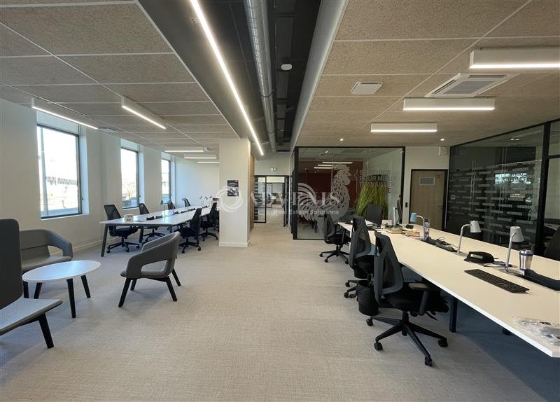 Location Bureaux TREMBLAY EN FRANCE (93290) - Photo 3
