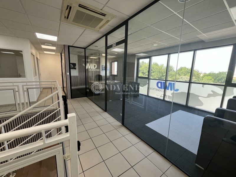 Location Entrepôts LOUVRES (95380) - Photo 11
