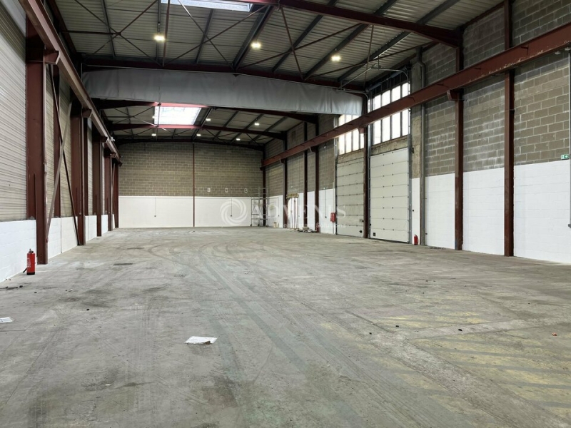 Location Activités Entrepôts LE THILLAY (95500) - Photo 4