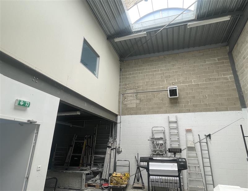 Location Activités Entrepôts MOUSSY LE NEUF (77230) - Photo 1