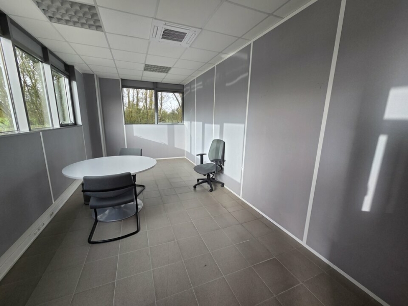 Location Activités Entrepôts COMPANS (77290) - Photo 8