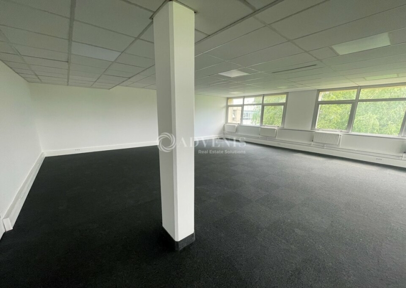 Location Bureaux TREMBLAY EN FRANCE (93290) - Photo 2